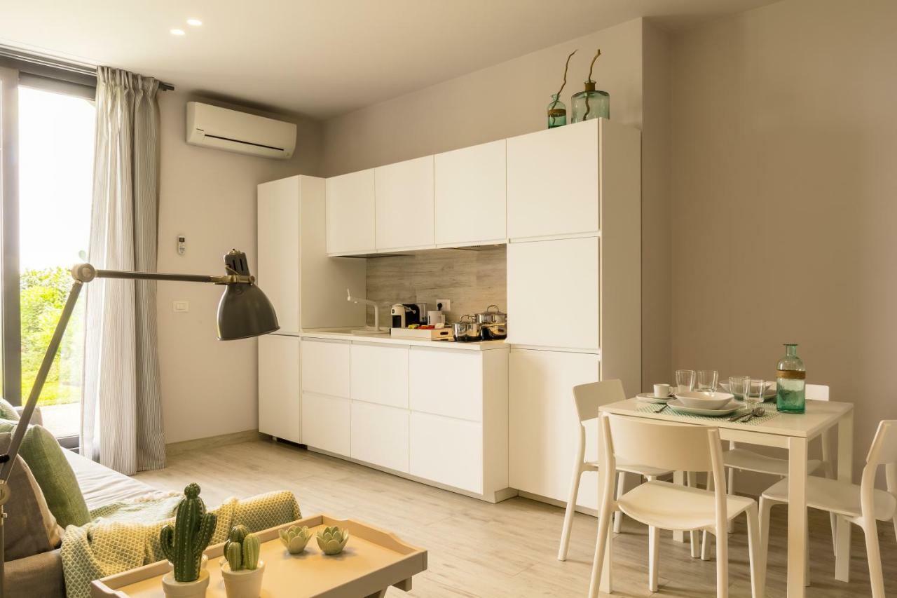 Les Suites - Apartments Riposto Exteriér fotografie